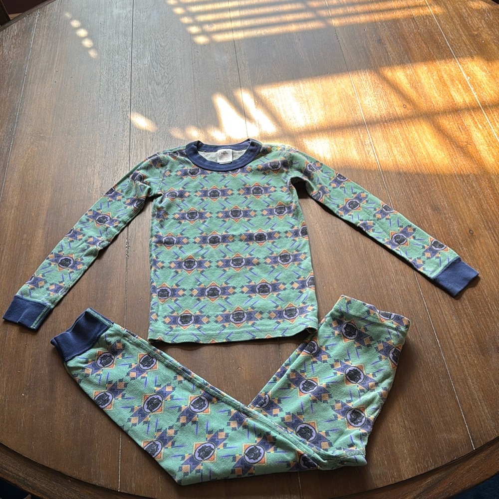 Size 6-7 Hanna Andersson marvel black panther pajamas 100% organic cotton